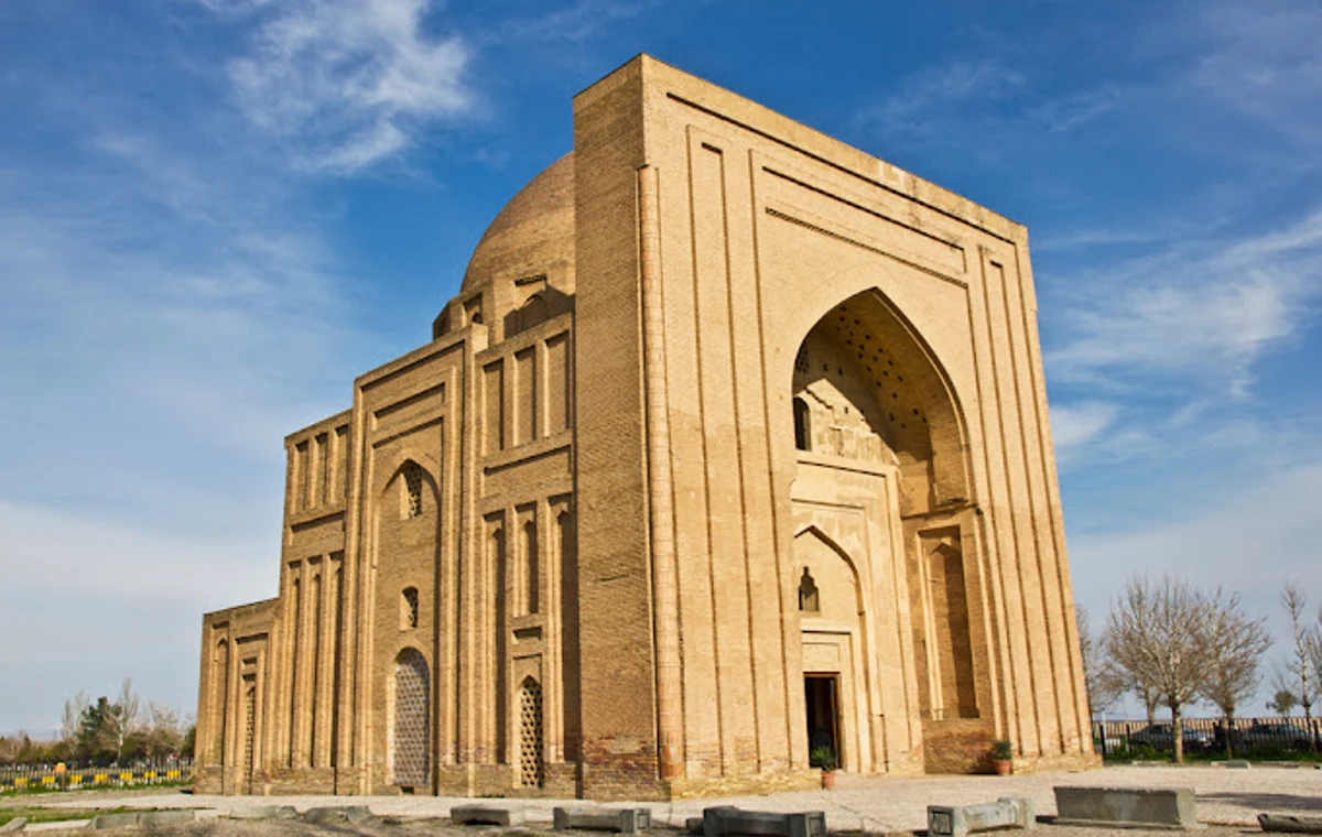 گنبد هارونیه