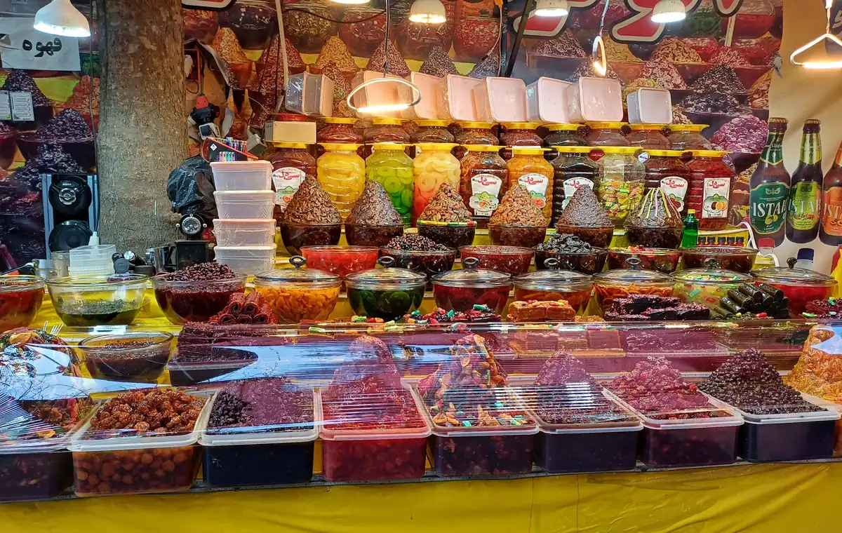 شب‌گردی در فصول مختلف