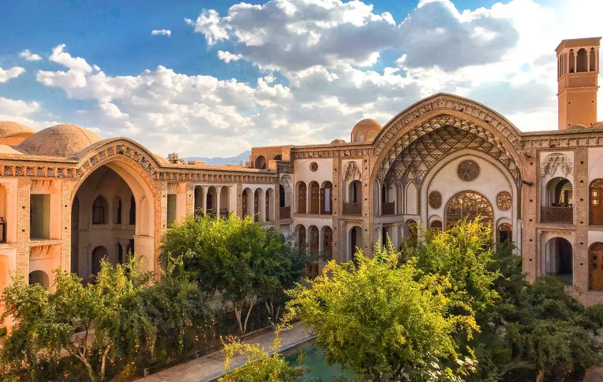 خانه عباسیان و خانه عامریها