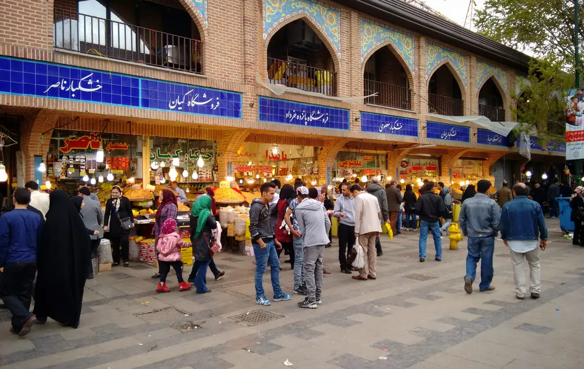 در سفر تهران از کجا خرید کنیم؟