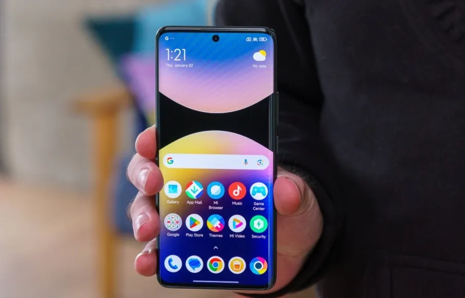 نرمافزار و سختافزار؛ پوکو X7 یا گلکسی A37