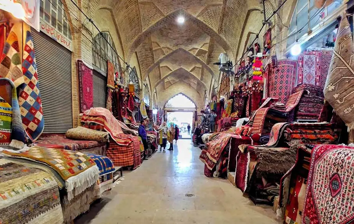 بازار وکیل