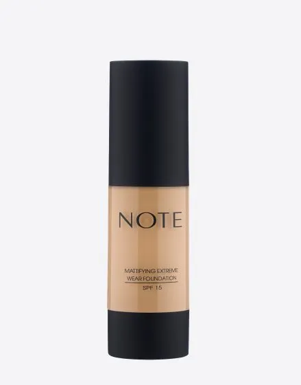 3. mattifying-extreme-wear-foundation-03-medium-beige