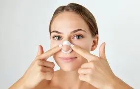 بهترین کرم برای جای بخیه بینی