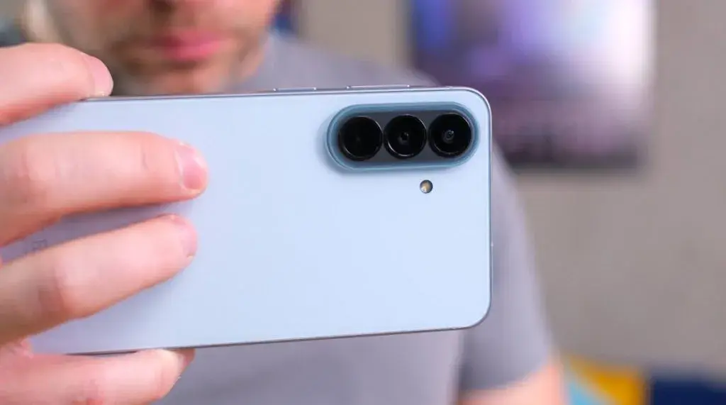 دوربین Galaxy A57