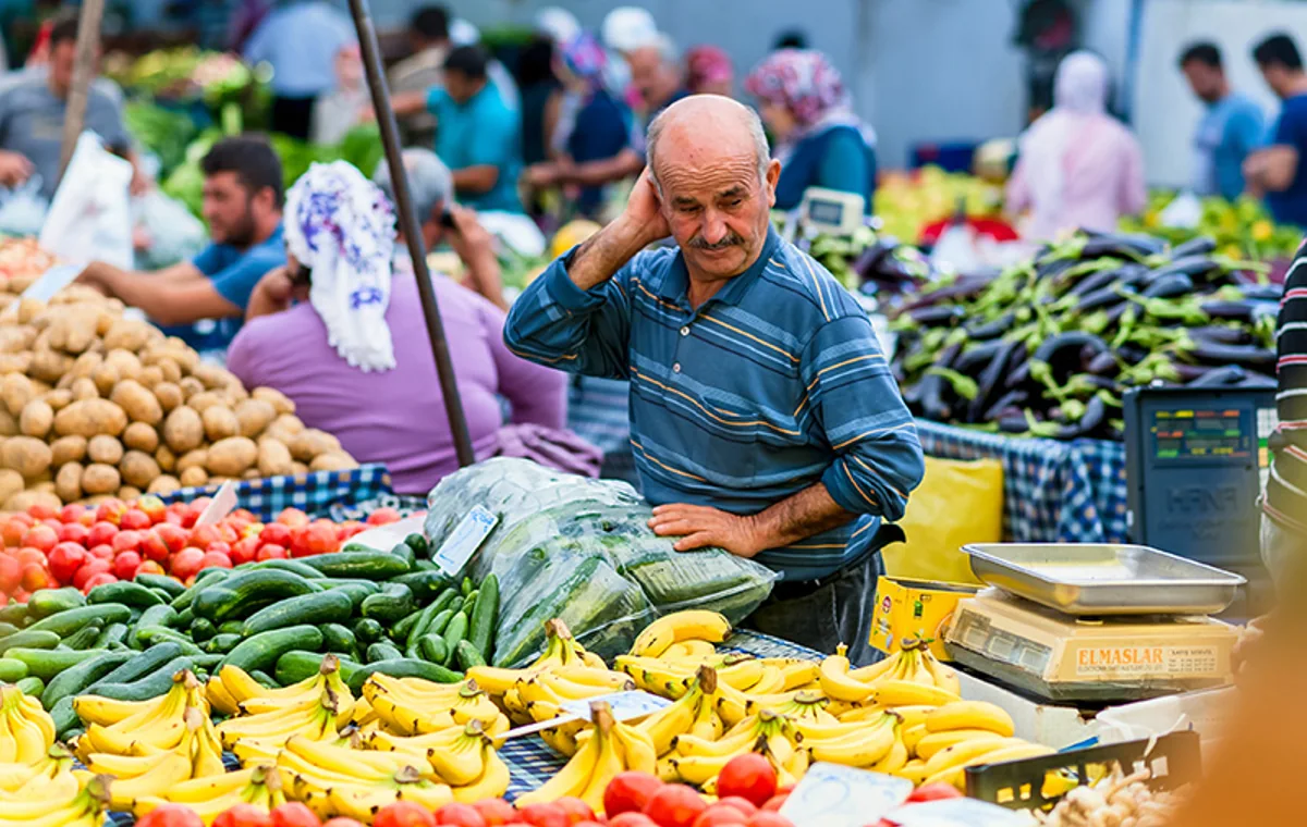 در بازار نعلبندان چه چیزهایی میتوان خرید؟