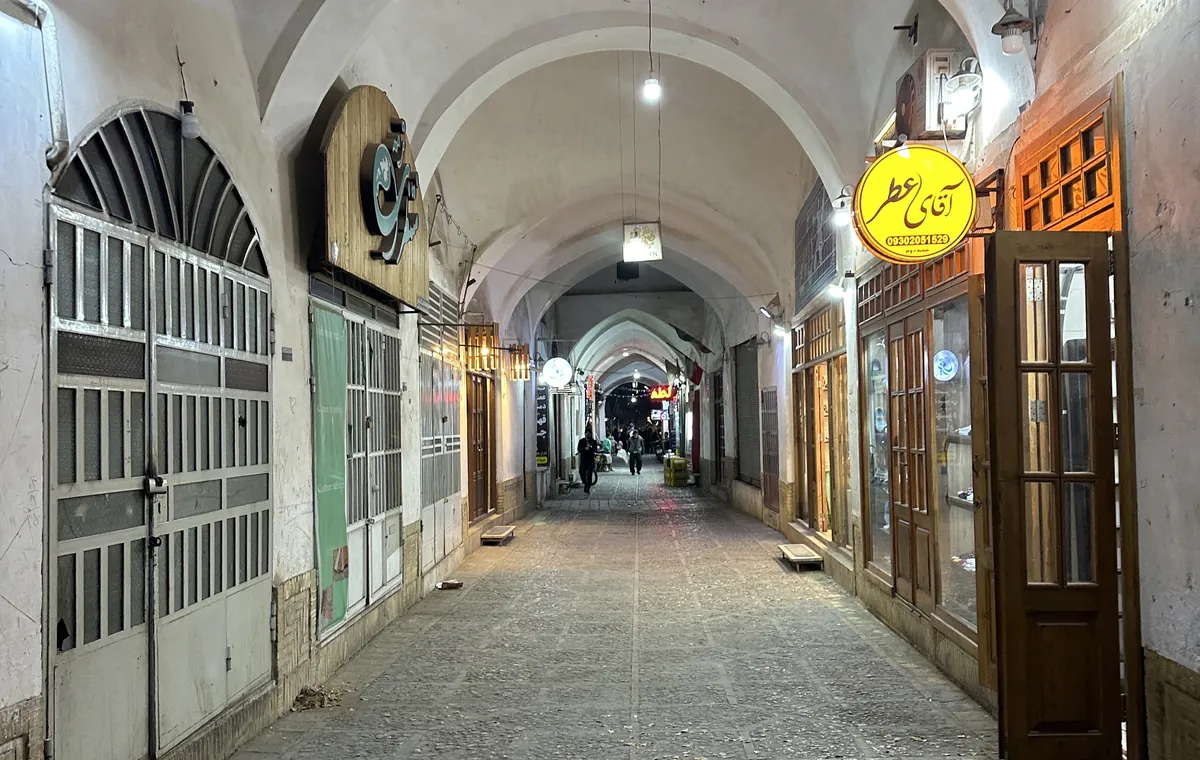بازار حاجی قنبر