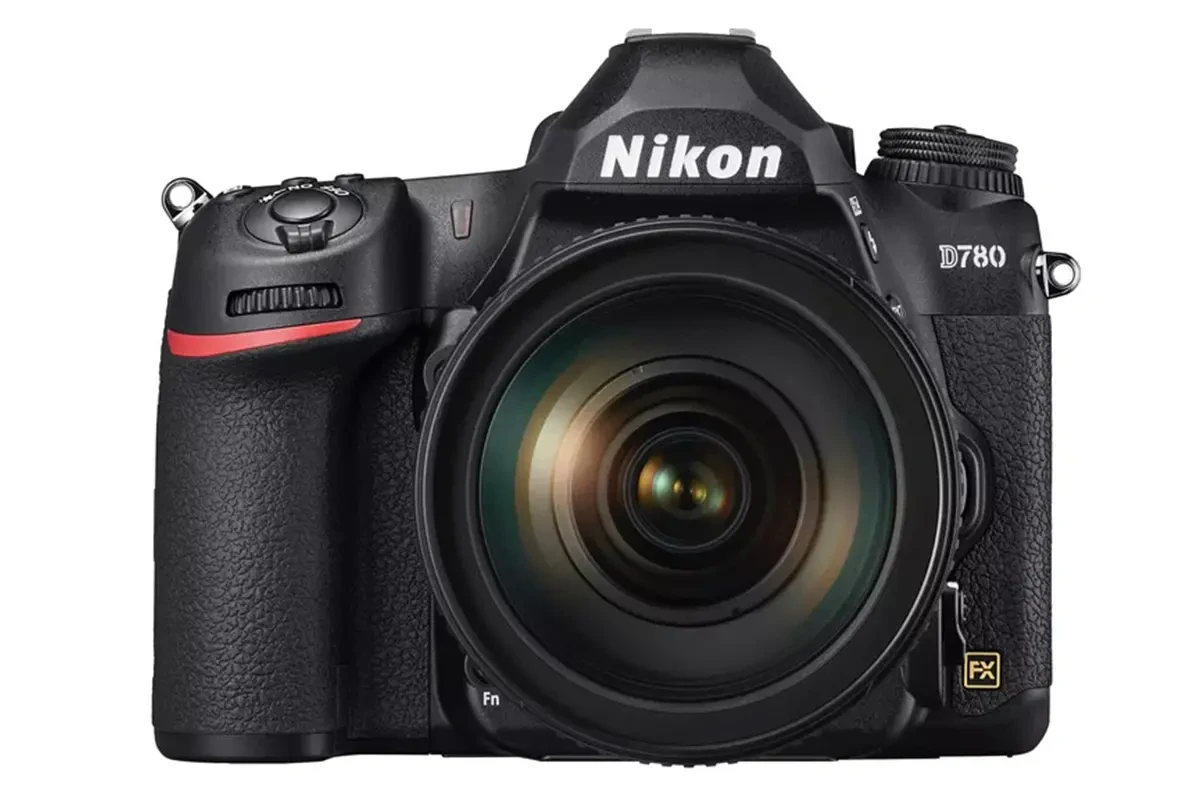 Nikon D780