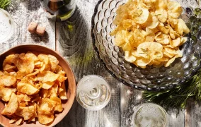 طرز تهیه چیپس خانگی ترد و خوشمزه آسان