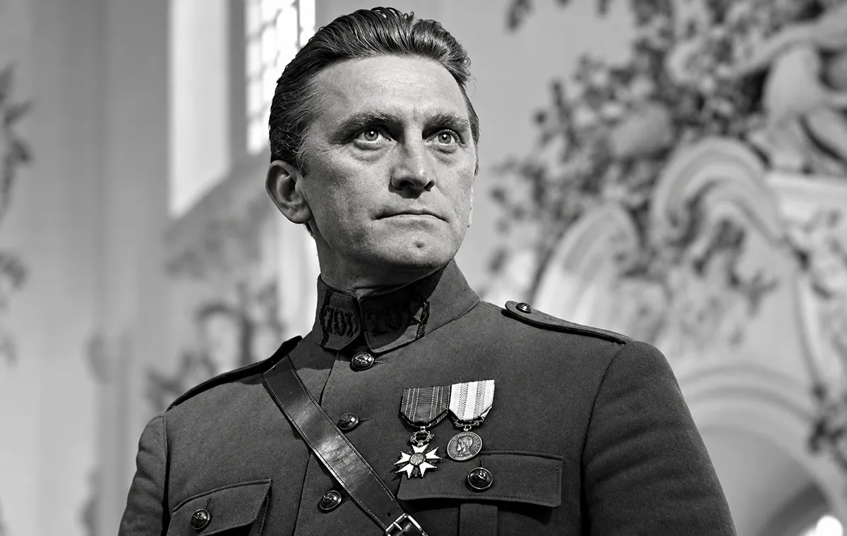 فیلم راههای افتخار (Paths of Glory)